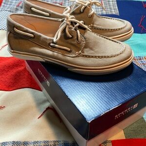 Boy’s Sperry Top Siders.  NIB!